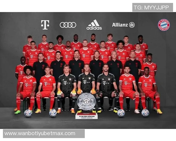 哈曼盛赞拜仁与巴黎对决将成巅峰对决两队实力不容小觑