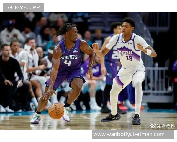 黄蜂首节三分球火力全开轰39分领先爵士14分展现强大实力